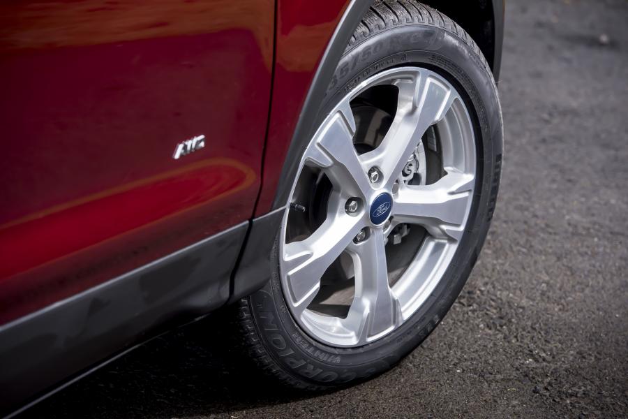 Колеса Ford Kuga 2017 года  (UK) (фото 44 из 60)